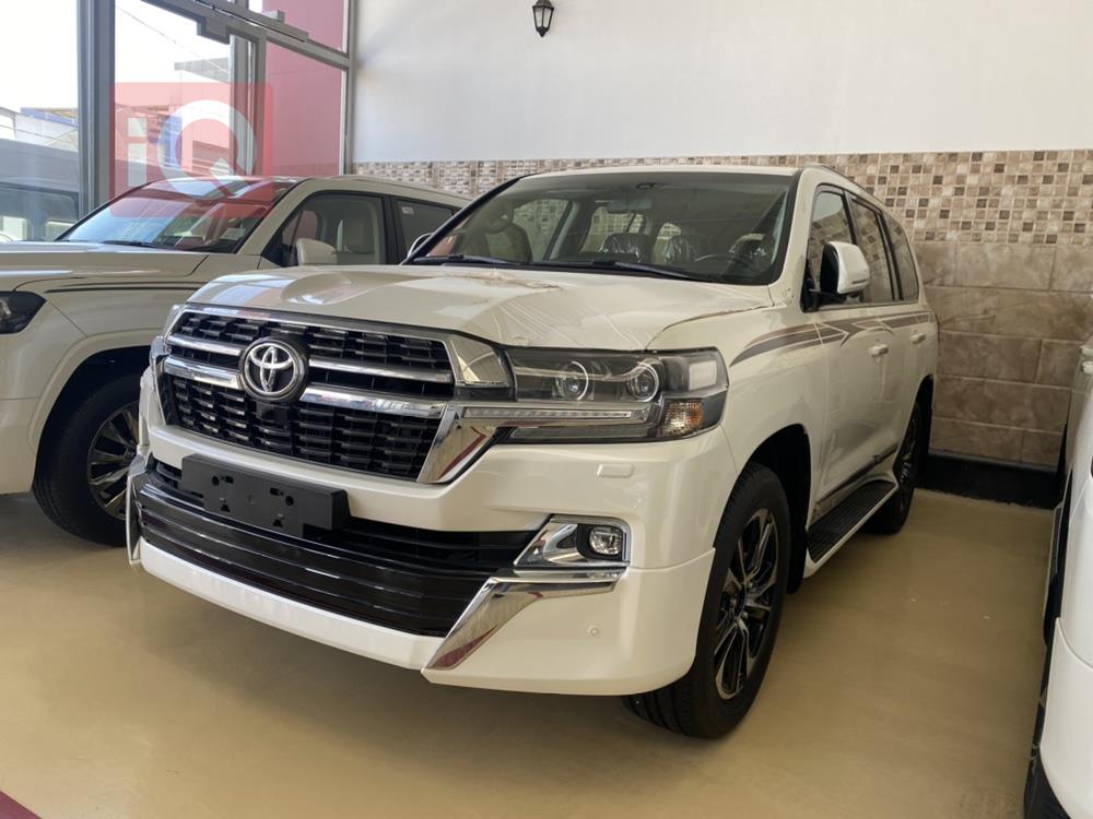 تويوتا لاندكروزر